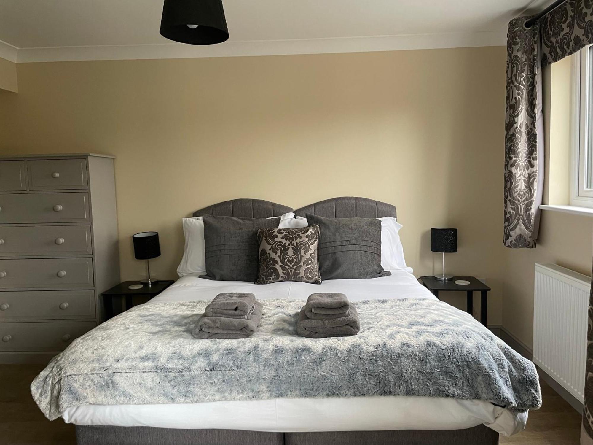 Saltkettle In Blakeney, Sleeping 12 In 5 Bedrooms Blakeney  Eksteriør bilde